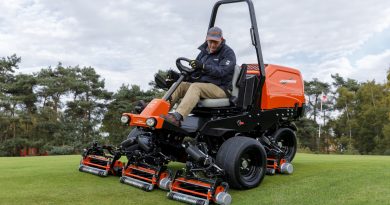 Jacobsen® Unveils Fully Electric Mowing Solution with PACE Technologies Connectivity